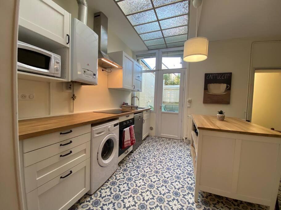 Maison De Charme - 4 Chambres - Courette & Parking Gratuit Amiens Eksteriør billede